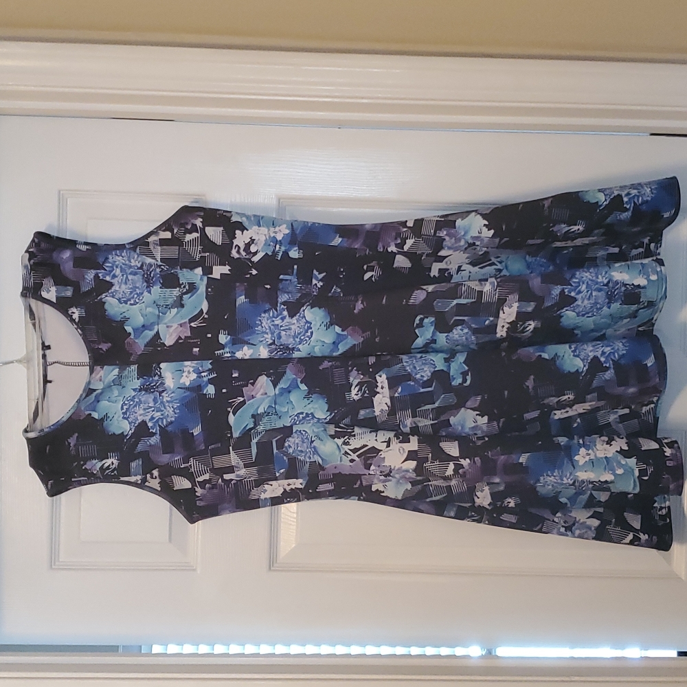 Floral print dress